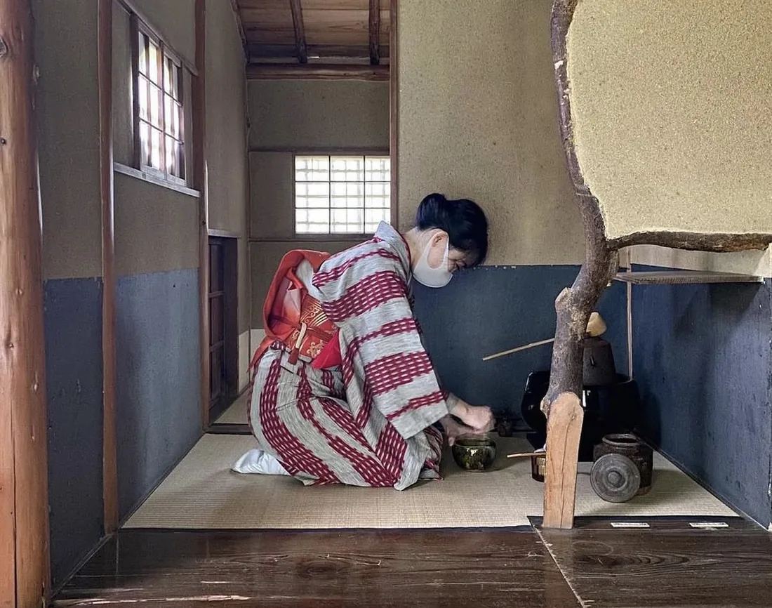 点前をする高井さん